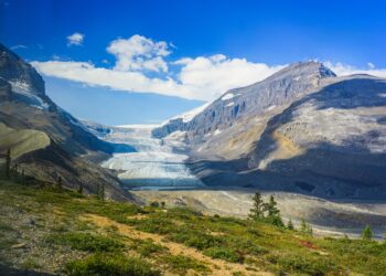 Athabasca Glacier in the Columbia Icefield in the Jasper National Park, Alberta, Canada